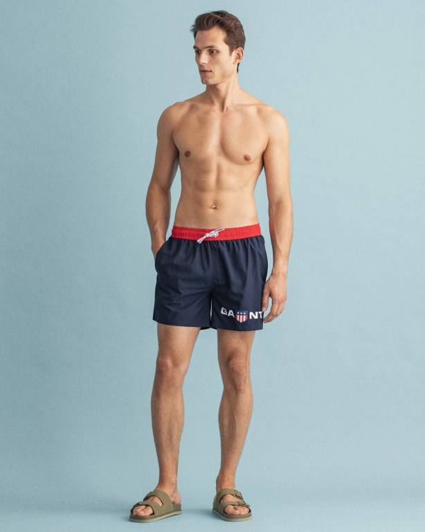 Gant Classic Fit Retro Shield Men's Swim Shorts Blue | hPWJiSTepRo