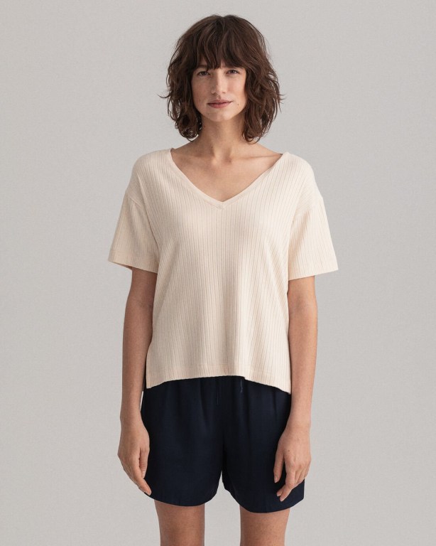 Gant Detail Slit Long-Short Sleeve Women's T-shirts White | xUFzGrjuvQc