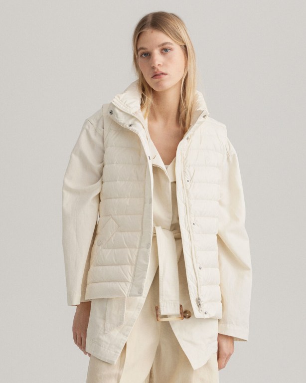 Gant Light Down Gilet Women's Coats Cream | 28Fb6ZrBDbA