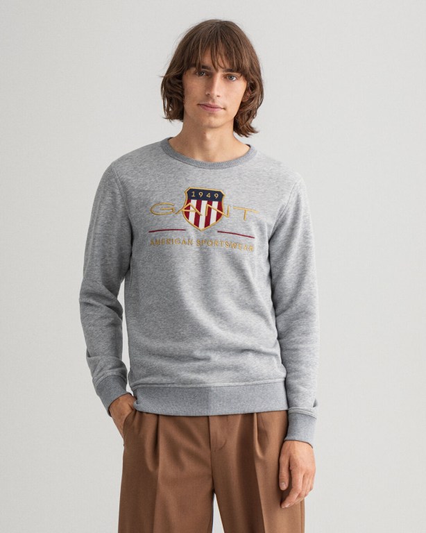 Gant Archive Shield Crew Neck Sweater Men\'s Sweatshirts Grey | 7OSpT3aAE8n