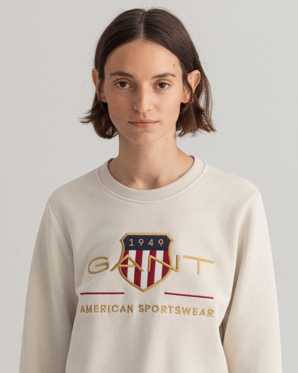 Gant Archive Shield Crew Neck Sweater Women's Sweatshirts White | NAXQgcZ60zu