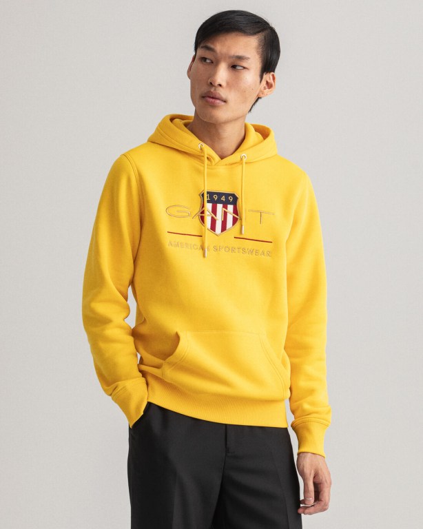 Gant Archive Shield Men\'s Hoodies Yellow | FwZjfdWm69v