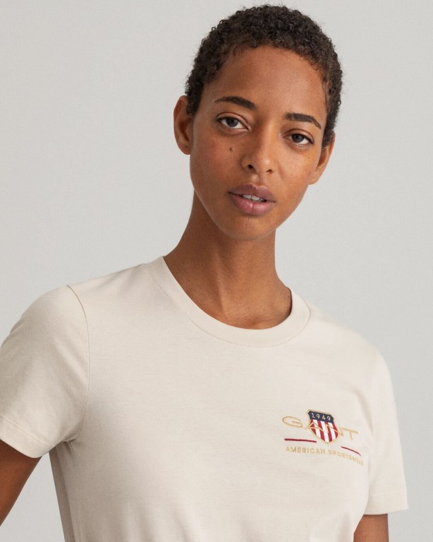 Gant Archive Shield Women's T-shirts White | DpXSIqOBCkP