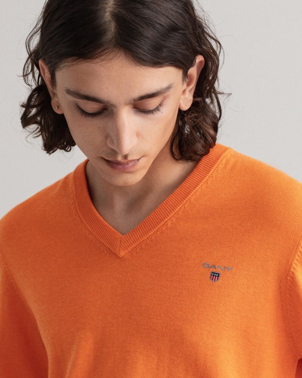 Gant Classic Cotton Men's V-neck Jumpers Orange | 1P074HOds4I