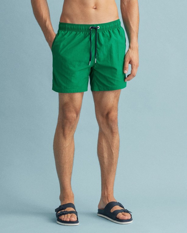 Gant Classic Fit Men's Swim Shorts Green | lpCqGnfsP96