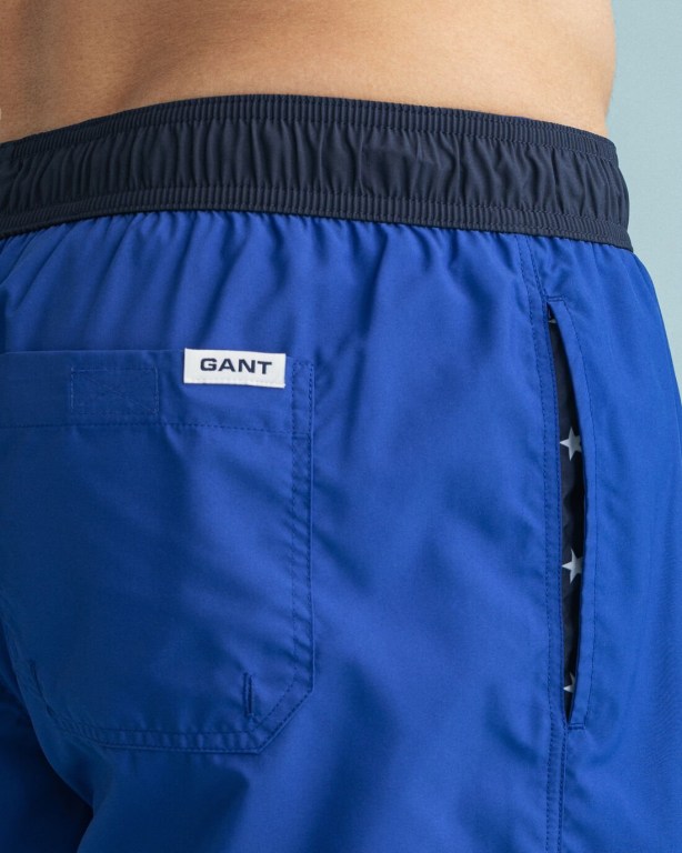 Gant Classic Fit Retro Shield Men's Swim Shorts Blue | MFbhVgcbdUp