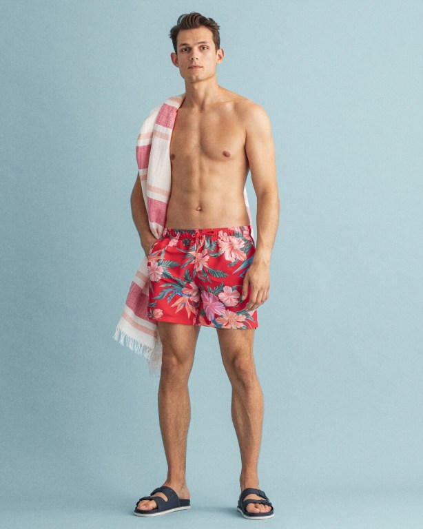 Gant Classic Fit Tropical Print Men\'s Swim Shorts Light Red | rdkwiFC1C9w