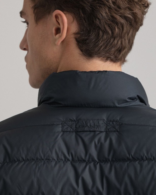 Gant Light Men's Down Jackets Black | XpoKlhLC4Rf