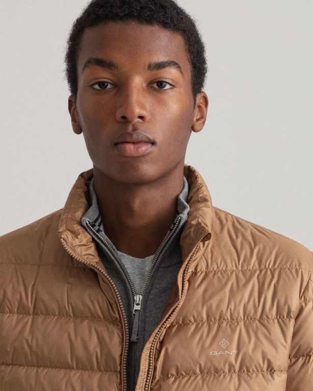 Gant Light Men's Down Jackets Brown | HsOoHJEJqMK