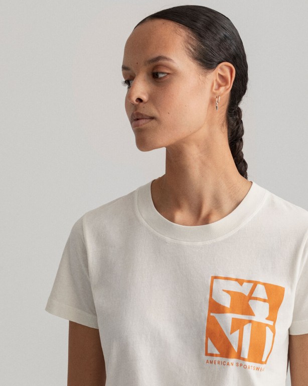 Gant Quadrat Logo Women's T-shirts White | UQBwxSLDqCL