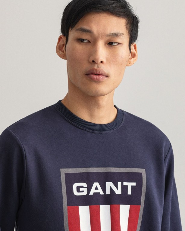 Gant Retro Shield Crew Neck Men's Sweatshirts Blue | 0cbPsZnCzob