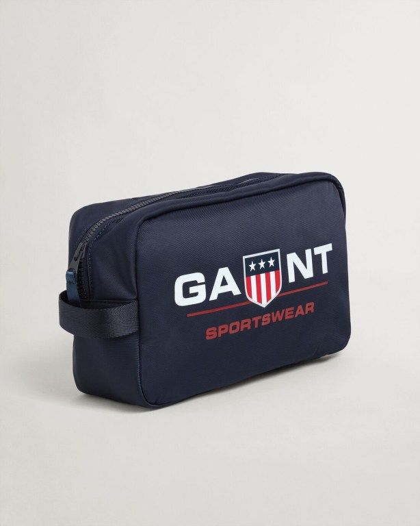 Gant Retro Shield Wash Kit Men's Bags Blue | E92NQ4h5zpI