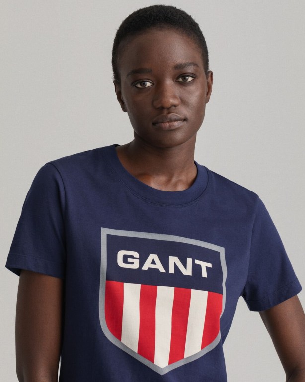 Gant Retro Shield Women's T-shirts Blue | 576CpWCRldZ