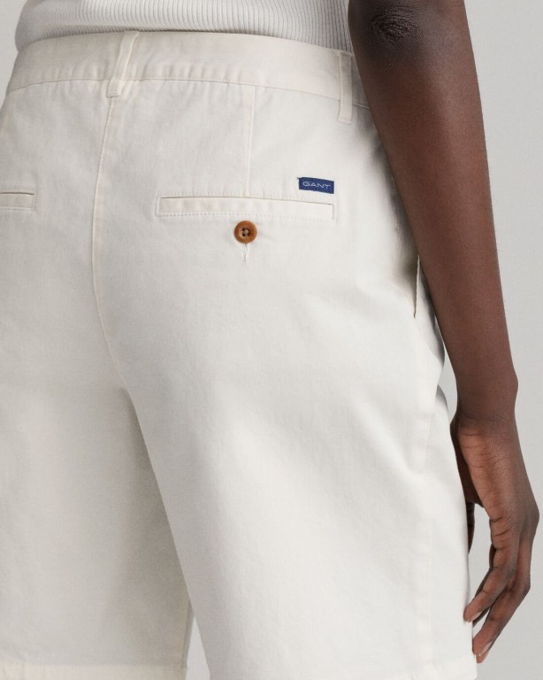 Gant Slim Fit Classic Chino Women's Shorts White | wH2FDOgKmYF