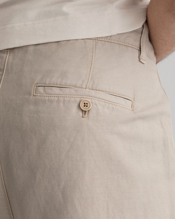 Gant Tapered Pleated Chinos Men's Pants White | TFhqoiZLbg5