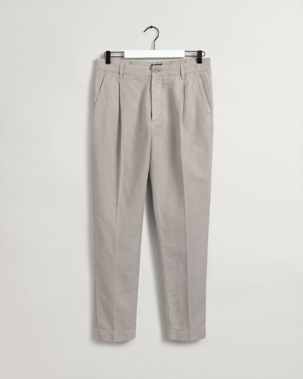 Gant Tapered Pleated Chinos Men's Pants White | TFhqoiZLbg5