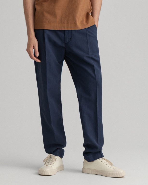 Gant Tapered Pleated Chinos Men's Pants Dark Blue | azvopjL9zDl