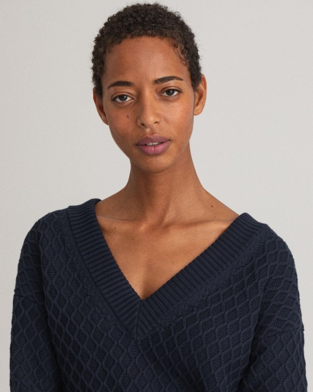 Gant Texture Cotton Women's V-neck Jumpers Blue | bH8Qe2YEVYT